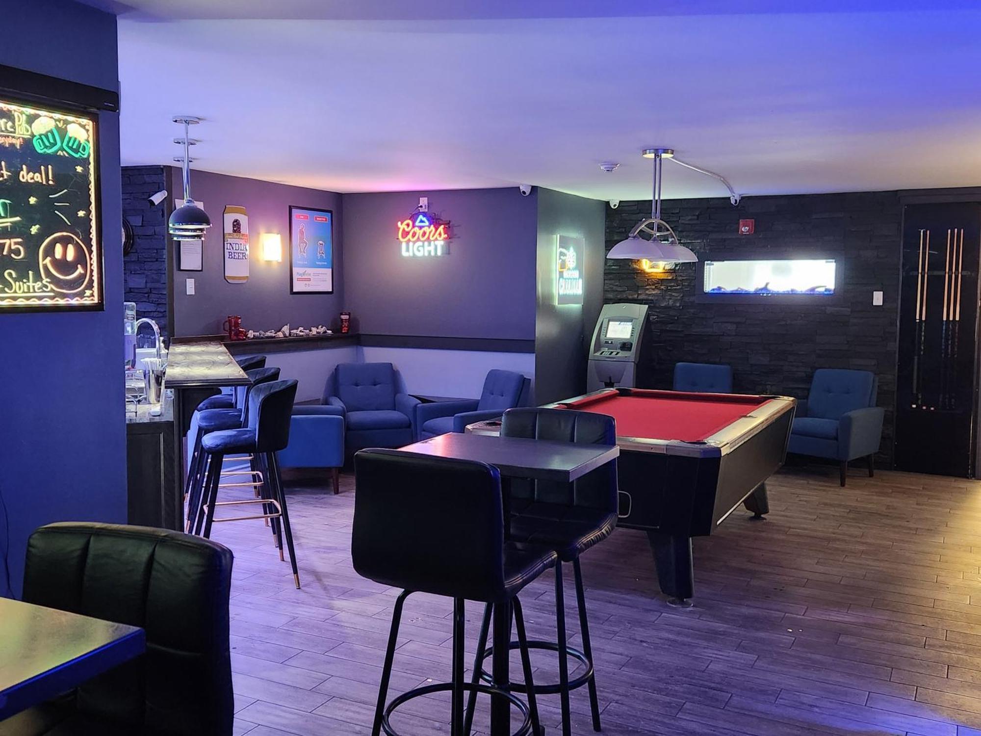 Newfound Inn & Suites Topsail エクステリア 写真