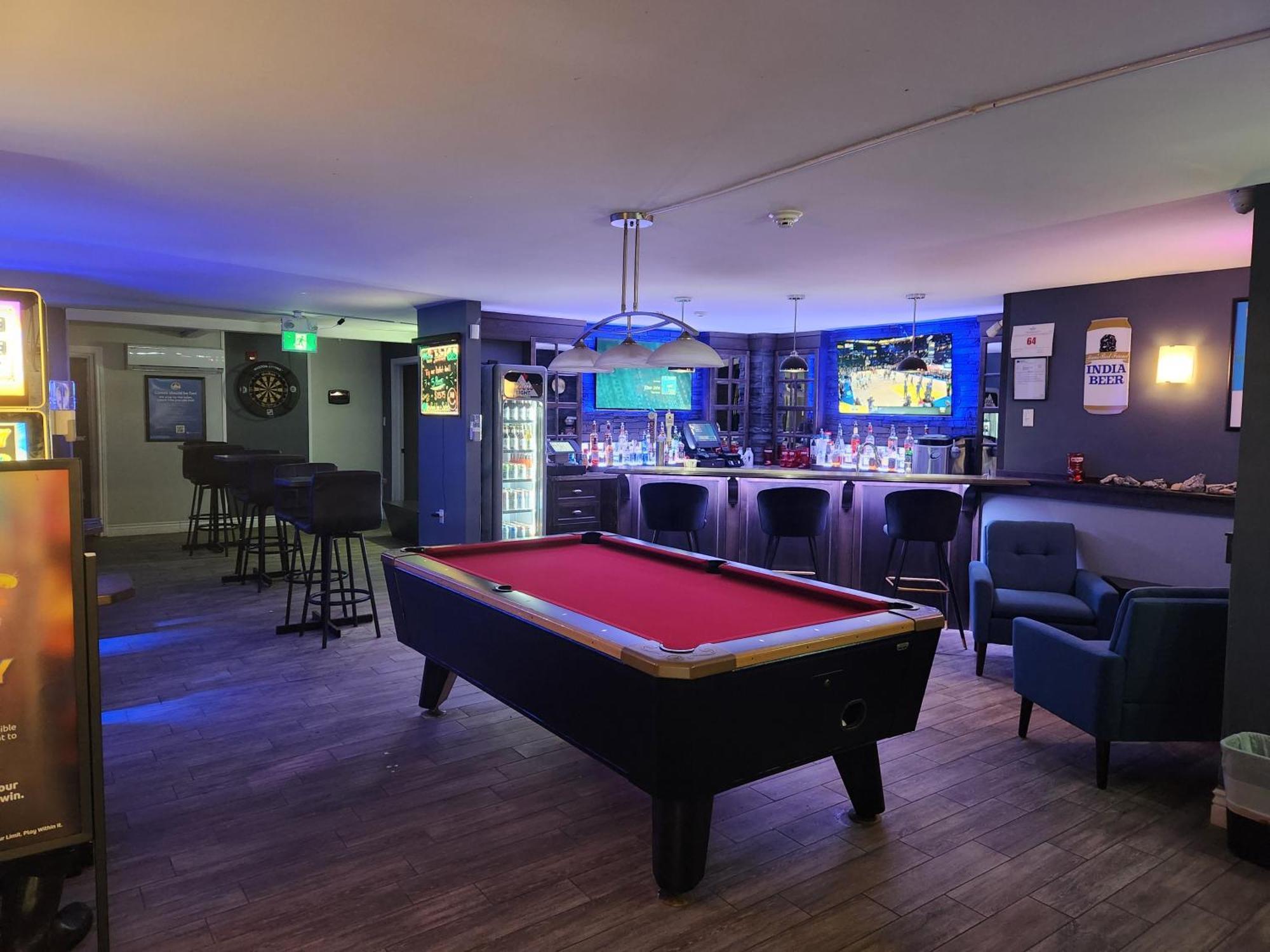 Newfound Inn & Suites Topsail エクステリア 写真