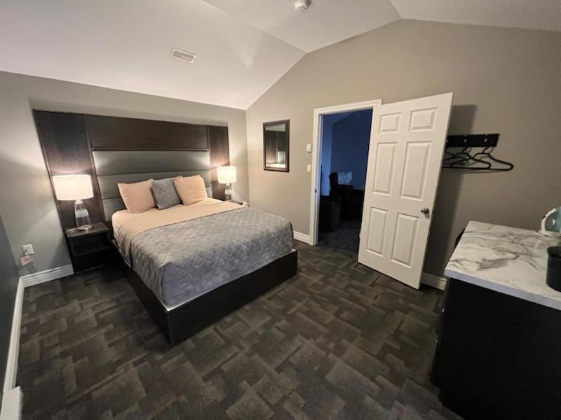 Newfound Inn & Suites Topsail エクステリア 写真