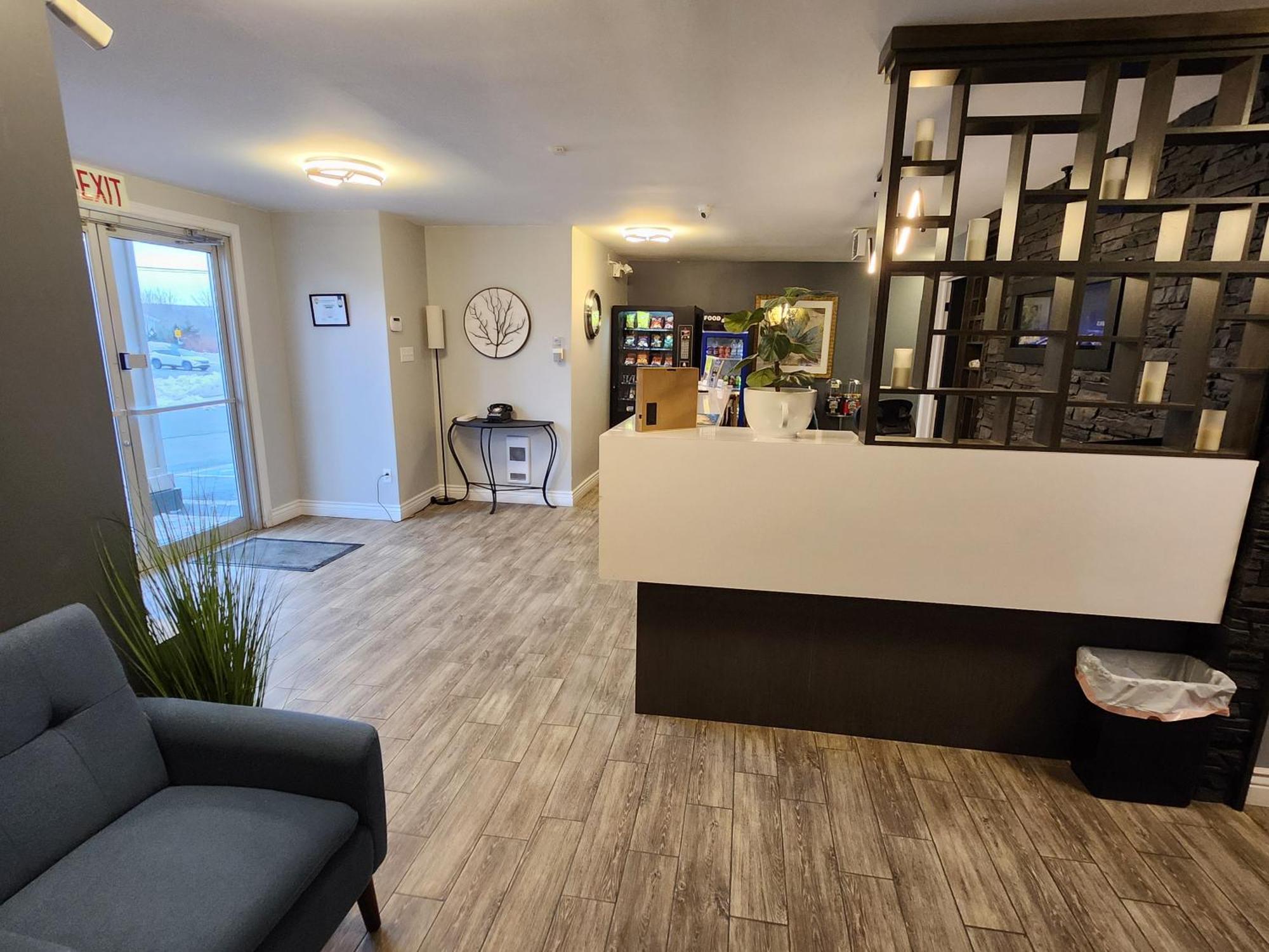 Newfound Inn & Suites Topsail エクステリア 写真