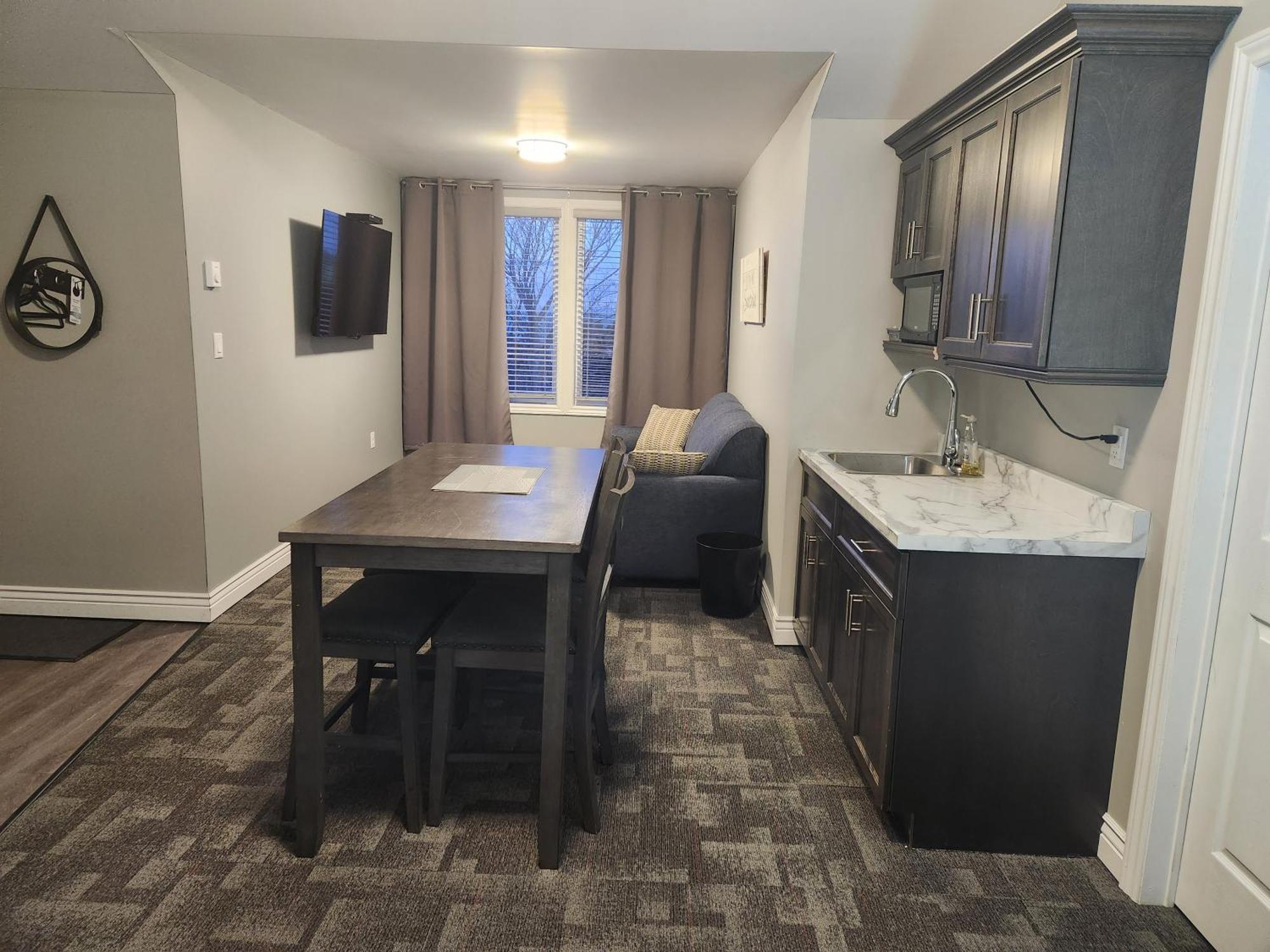 Newfound Inn & Suites Topsail エクステリア 写真
