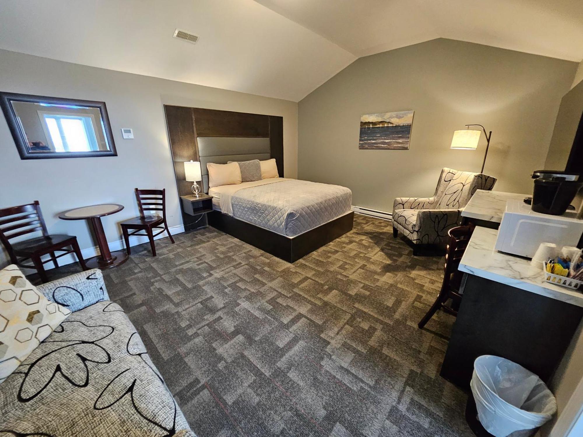 Newfound Inn & Suites Topsail エクステリア 写真