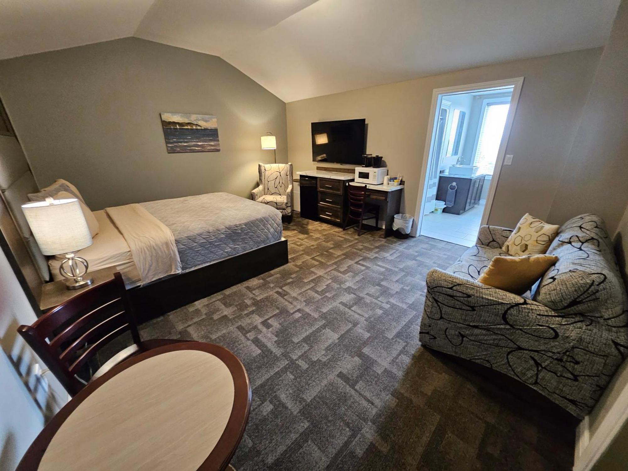 Newfound Inn & Suites Topsail エクステリア 写真